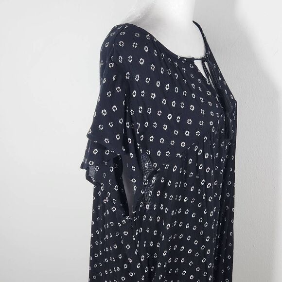 Old Navy Black Blouse with Flutter Sleeves Size XL Black and White Peasant Top - Picture 4 of 9